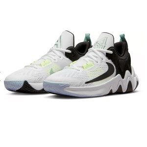 Nike Giannis Immortality 2 Big Kids' Basketball Shoes - Size 4 (big kids) (NWT)